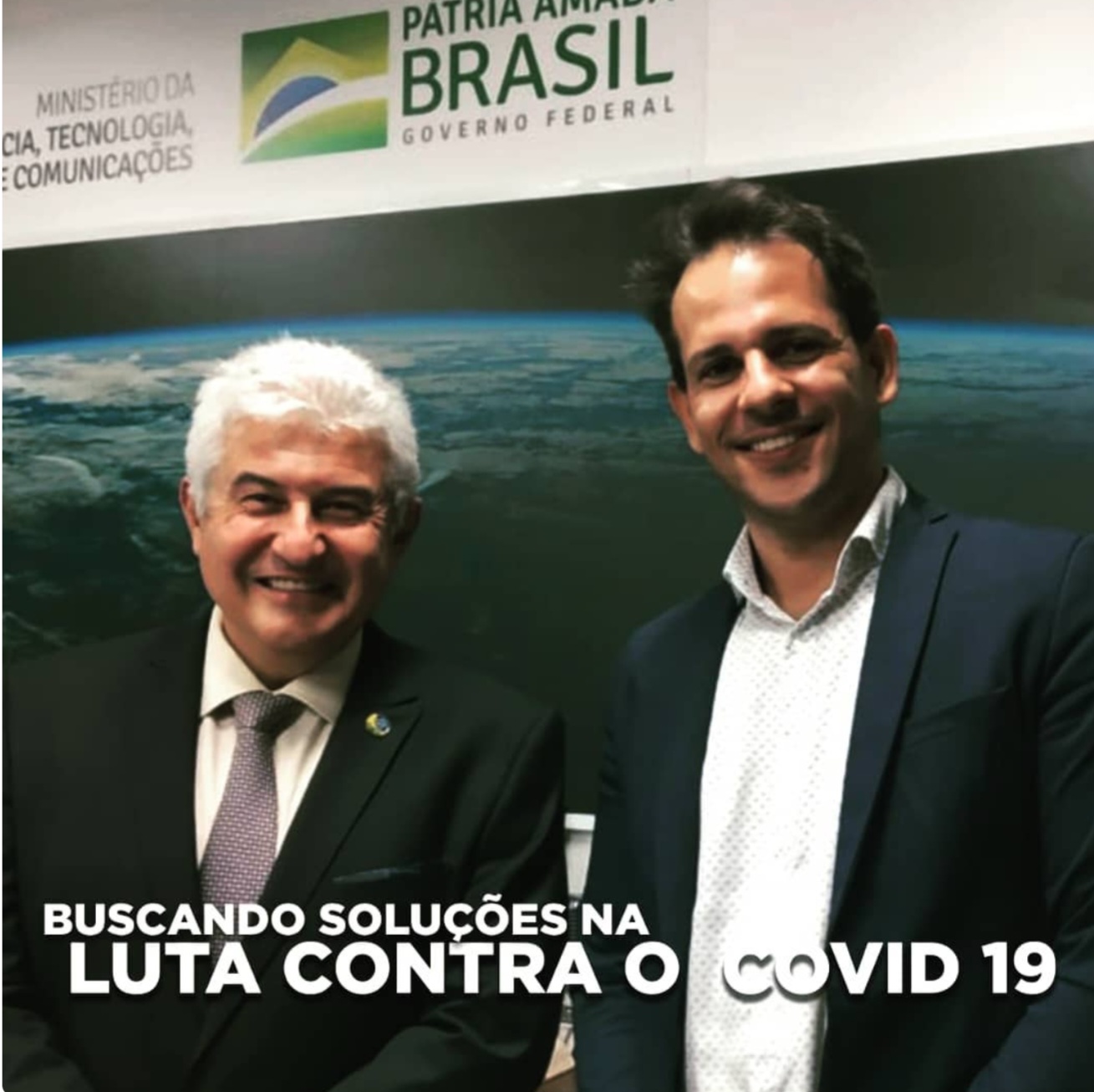 Junior Paloco ao lado do então ministro Marcos Pontes no MCTIC, em Brasília